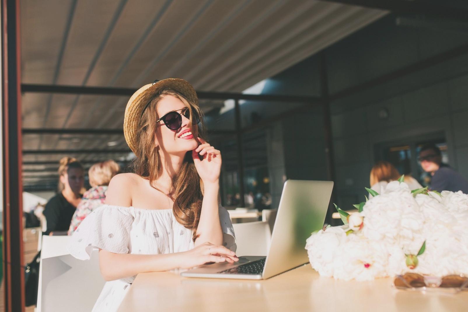 Teilnehmer bei Live-Webinar zur Content-Optimierung mit interaktiven Tools